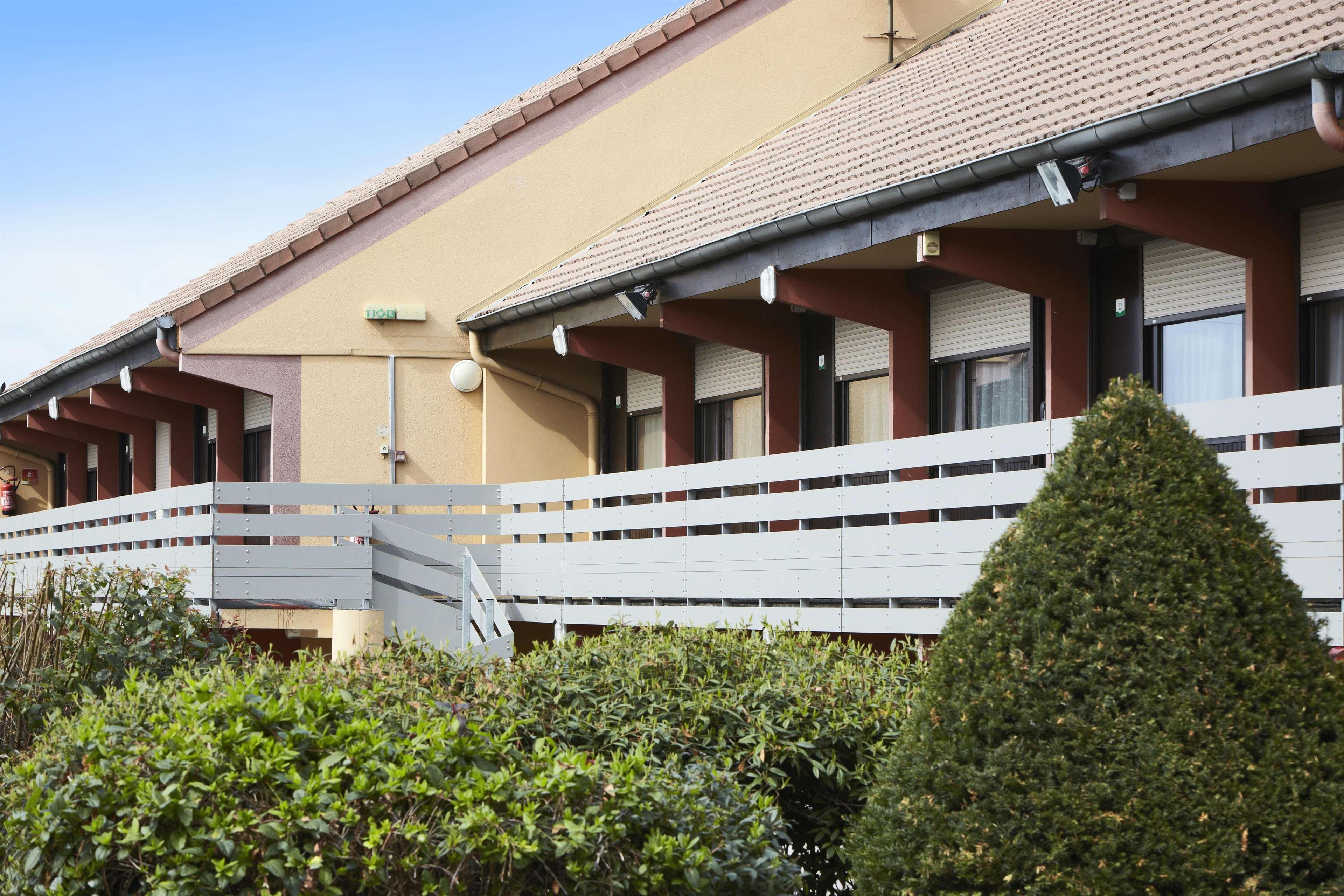 Campanile Mulhouse - Illzach Ile Napoleon Hotel Exterior foto